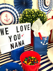 Table decorations for a nautical party.