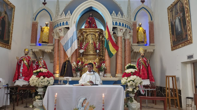 Das Fest der Jungfrau von Candelaria am 2. Februar in der Pfarrei Macha Bolivien.