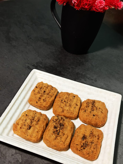 peepe wale biscuits with jaggery gur