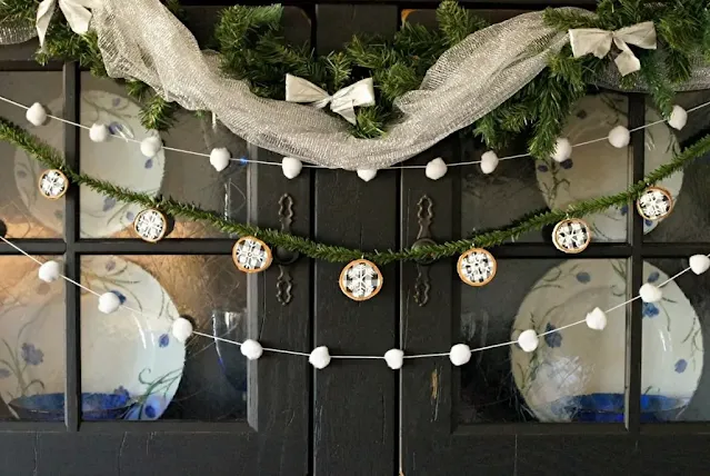 winter wood slice garland