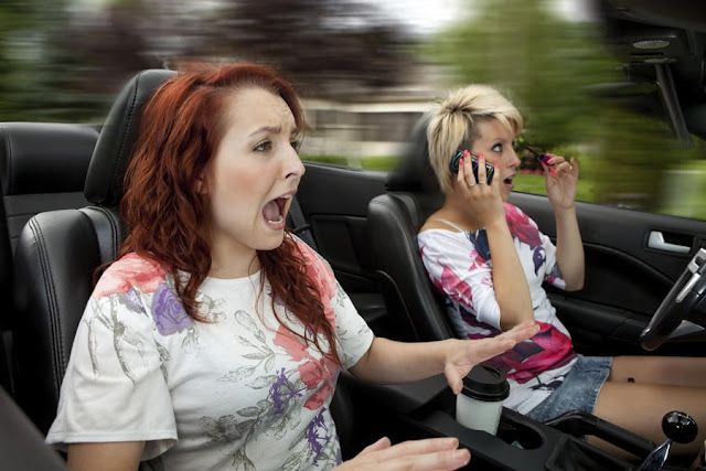 Don't talk on phone when driving the car, tips how to drive safe