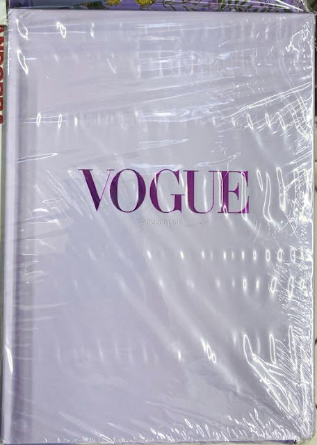 Regalo Revista Enero Vogue 2024 2
