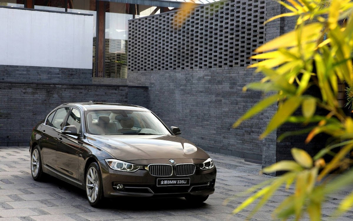 2013 BMW 3 Series Li Widescreen HD Wallpaper 4