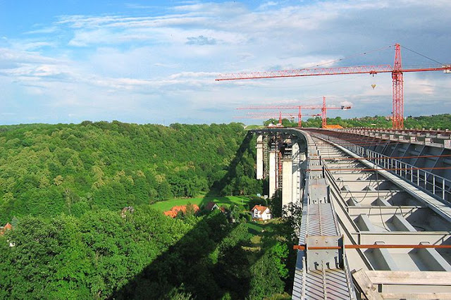 30 Jembatan Paling Menakjubkan di Dunia