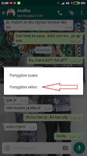 teman sudah dapat melaksanakan video call dengan memakai Aplikasi Whatsapp Cara Melakukan Video Call Dengan Aplikasi WhatsApp di Android