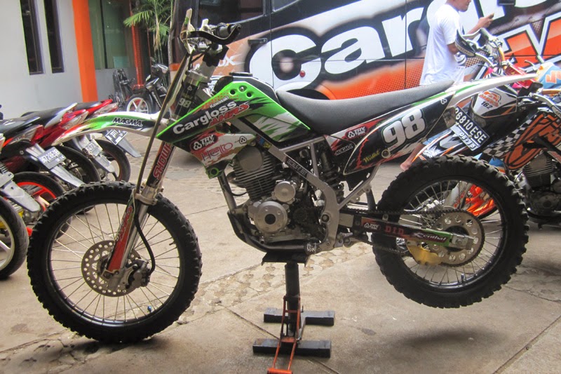 Galeri Foto Modifikasi Kawasaki KLX 150 Terbaru Modif 