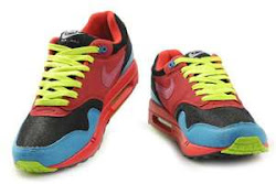 ___ NIKE air max (=