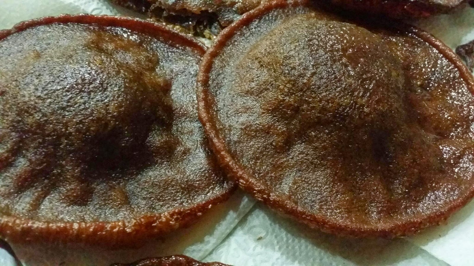 ZULFAZA LOVES COOKING: Kuih Penyaram/topi mexico/cucur 