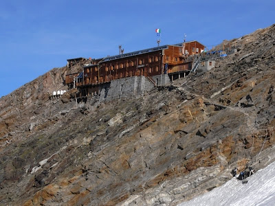 Most Unusual Mountain Hut Seen On www.coolpicturegallery.net