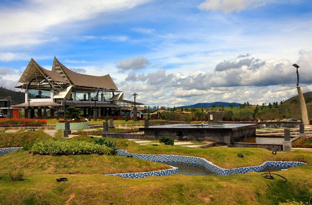 Membicarakan tempat wisata di Sumatera Utara tentu yang seringkali terlintas di benak kit Taman Wisata Simalem Sumatera Utara