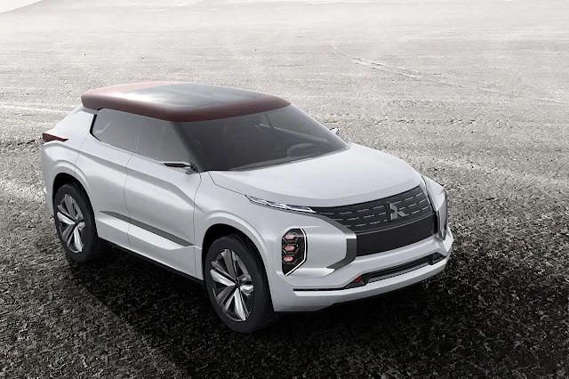 World Premiere of Ground Tourer SUV Mitsubishi GT-PHEV Concept