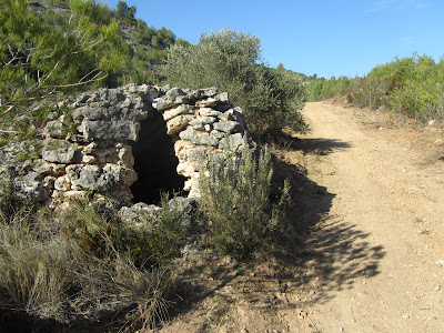 LA BISBAL DEL PENEDÈS - PUIG FRANCÀS - COVA GRAN - PUIG DE LA COVA - MAS BARTOMEU, dipòsit d'aigua al torrent de Mas Bartomeu