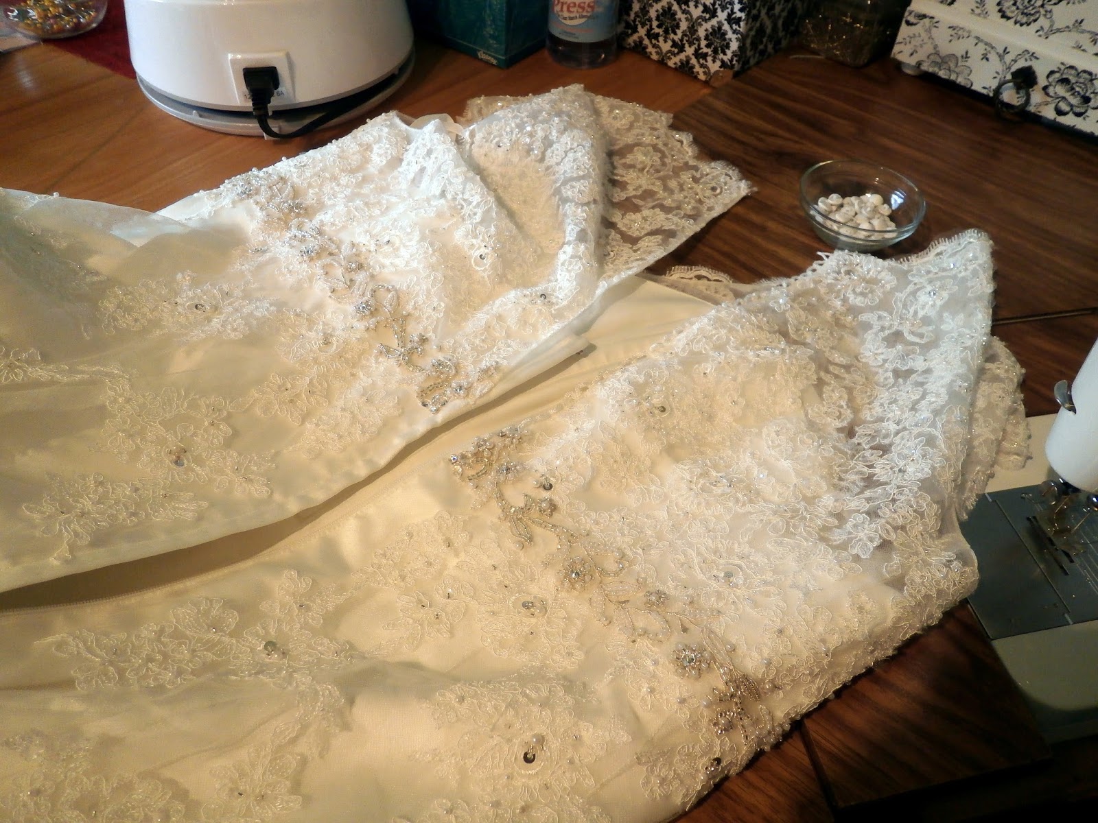 PamelaQuilts: Adding a Corset back to a Wedding gown