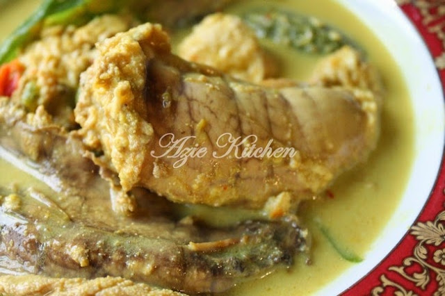 Masak Lemak Cili Api Telur Ikan - Azie Kitchen