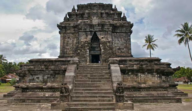 CANDI TERINDAH DI INDONESIA