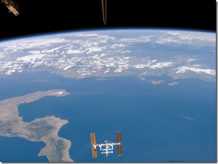 Estación Espacial sobre el Mar Mediterráneo