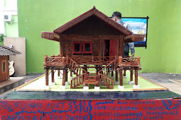Miniatur Rumah Adat Gorontalo