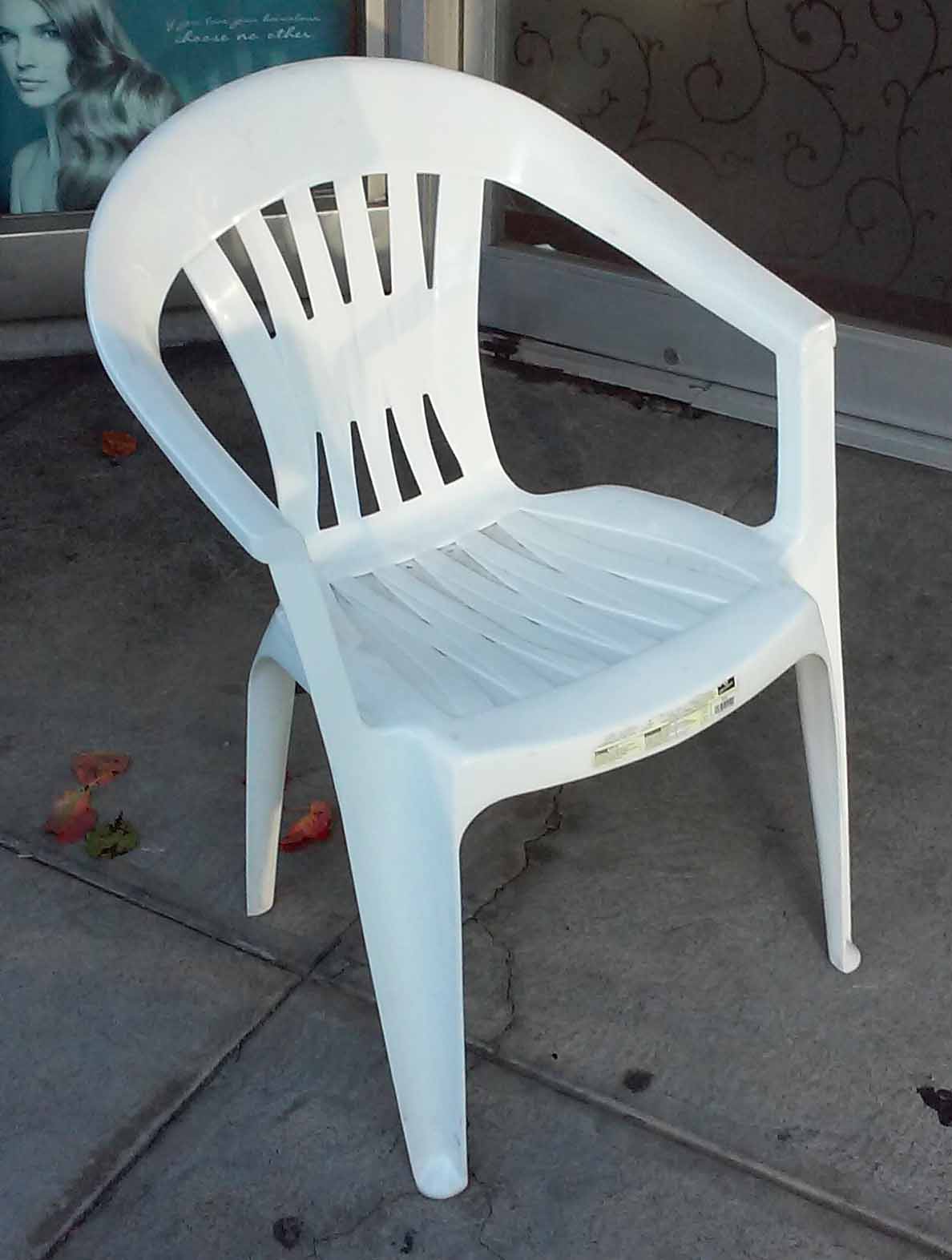 UHURU FURNITURE & COLLECTIBLES: SOLD Plastic Patio Chairs - $5 each (we