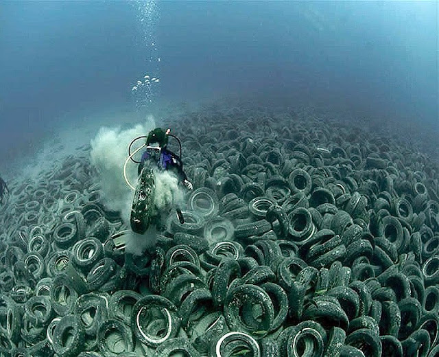 Resultado de imagem para poluiÃ§Ã£o nos oceanos