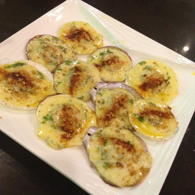 Baked scallops at at Kan-anan Restaurant
