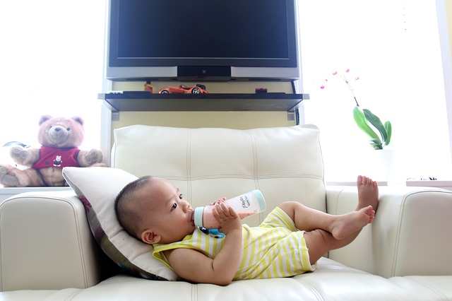 botol-susu-bayi-berbau-tak-sedap