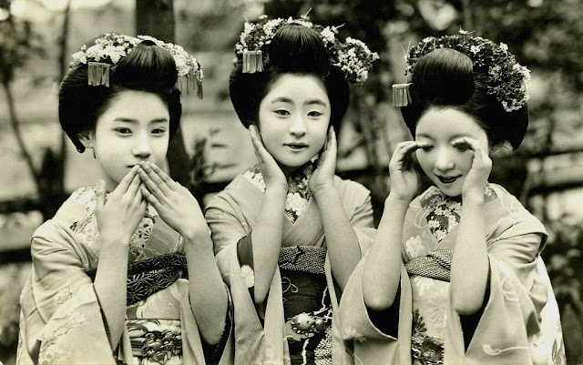 geishas tres monos sabios 