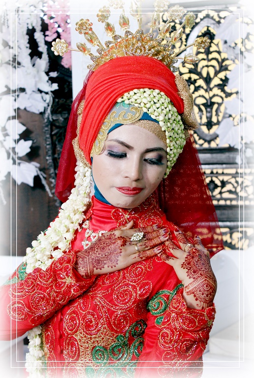 Anis Dawuan Rias pengantin Suci Pengantin Berjilbab Anis Dawuan Rias pengantin Suci Pengantin Berjilbab