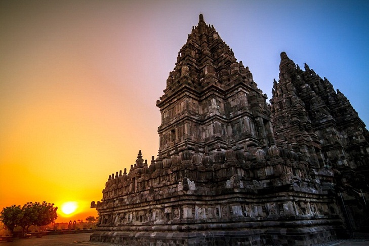 Rara Jonggrang, Candi Hindu Terbesar dan Termegah di Indonesia