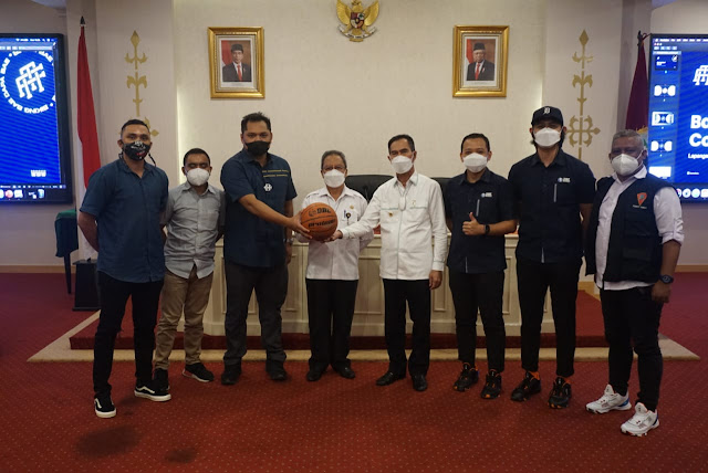 Syarif Hadler Apresiasi Deteksi Basketball League (DBL) Indonesia Bangkitkan Basket di Ambon.lelemuku.com.jpg