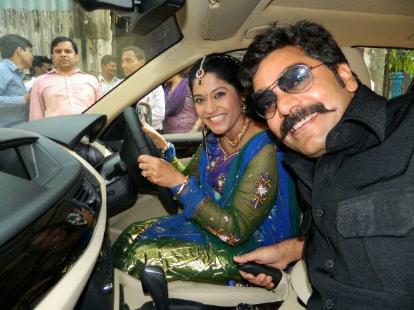 Bollywood Actor Ashutosh Rana & Wife Actress Renuka Shahane Family Photos | Real-Life Photos