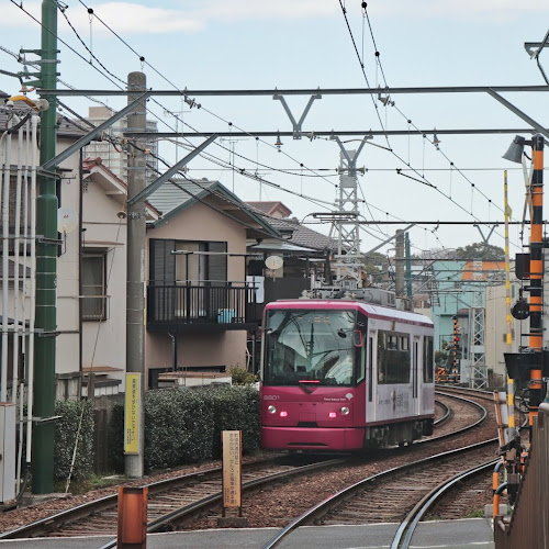 東京 搭乘百年 都電荒川線 穿梭下町生活 唯一公營路面電車 含地圖 一日遊路線 沿線景點 票價 跟著不羈去旅行