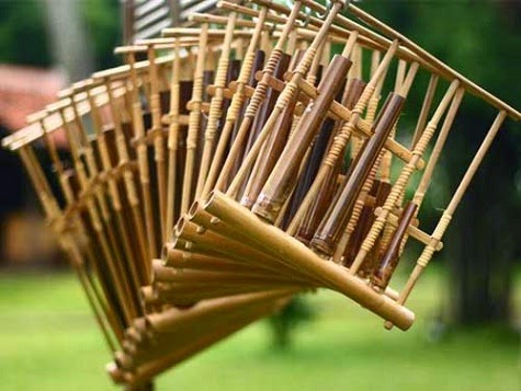 Pengertian Alat Musik Angklung Asal Masyarakat Sunda Jawa 