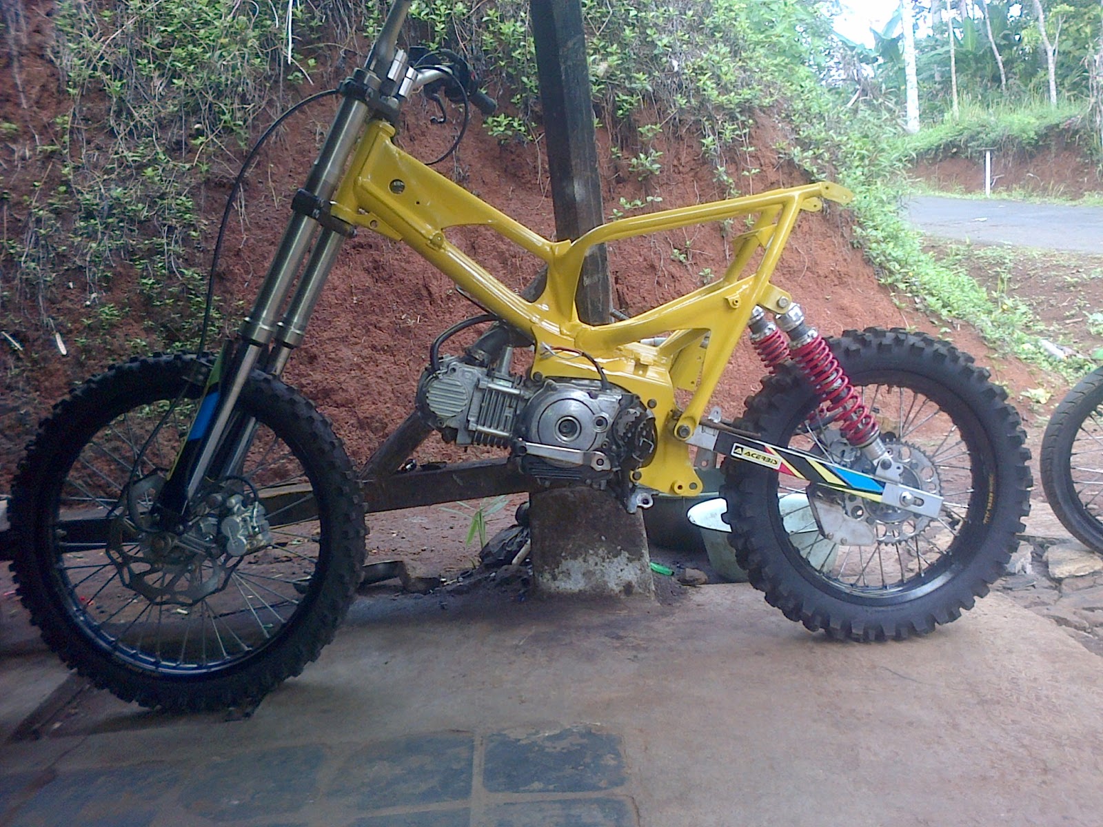 Gambar Modifikasi Rangka Bebek Modif Jupiter Z Grasstrack 