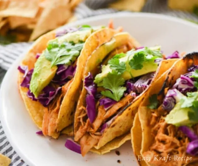 SLOW COOKER HONEY CHIPOTLE CHICKEN TACOS