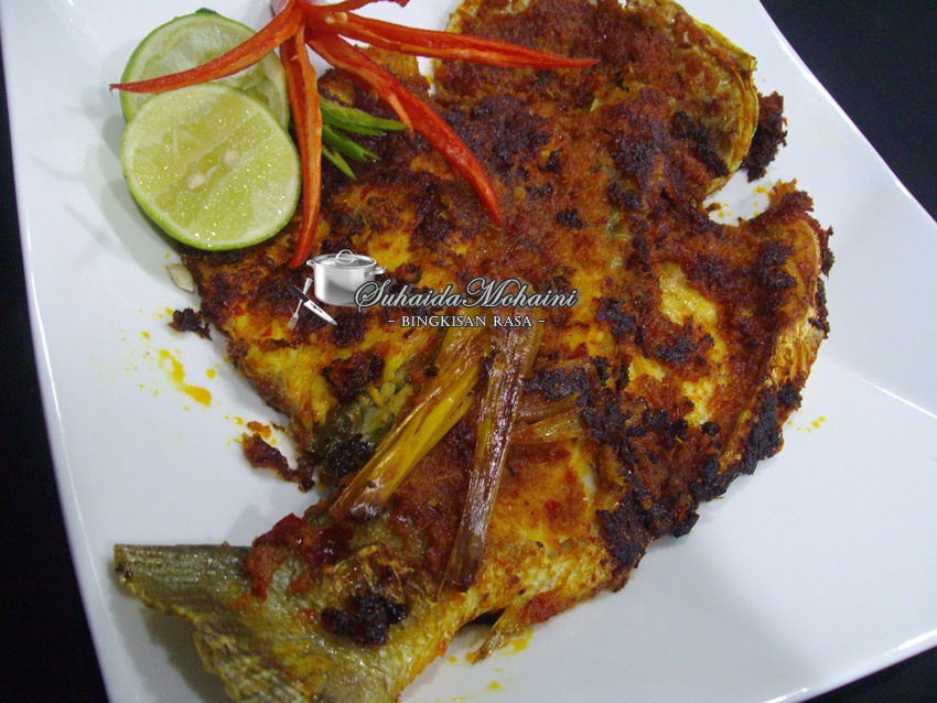 BinGkiSaN rAsA: PES IKAN BAKAR (CHEF DATO ISMAIL AHMAD)