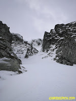 Guias de alta montaña , cursos de alpinismo y ascensiones invernales en picos de europa, guiasdelpicu.com