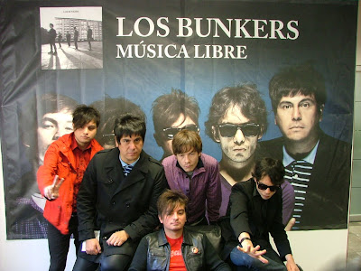 Los Bunkers-No Creas Todo Lo Que Escuchas