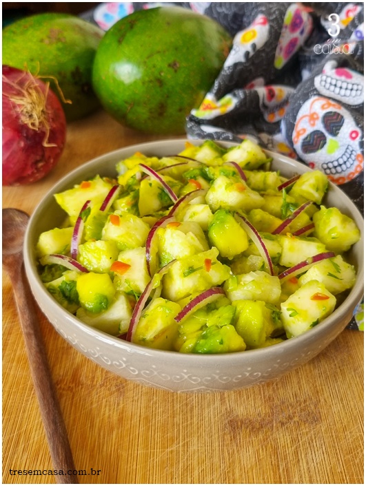 salada de abacate e abacaxi