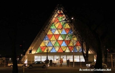 Primera iglesia de cartón del mundo