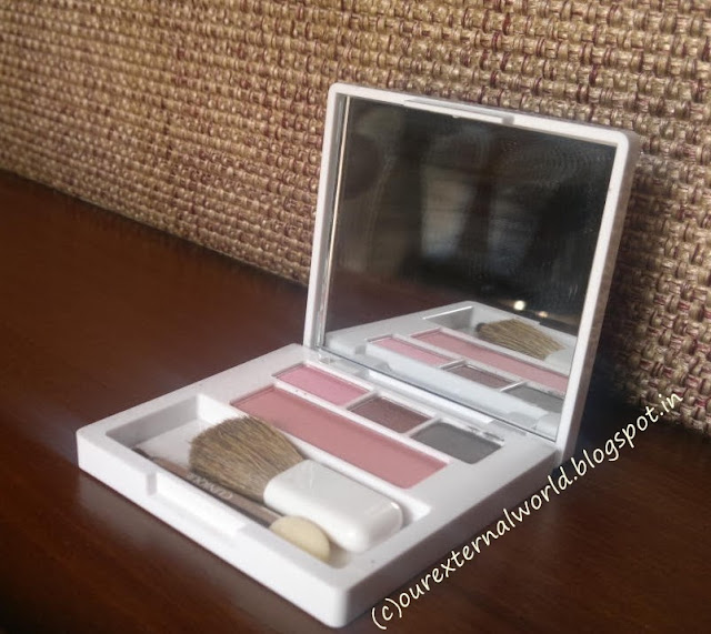 Clinique Colour Surge Eyeshadow Trio: Swatch & Review