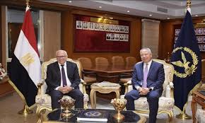 محافظ بورسعيد يُقدم التهنئة لمدير الأمن بمناسبة الذكرى الـ 72 لعيد الشرطة - الناشر المصري