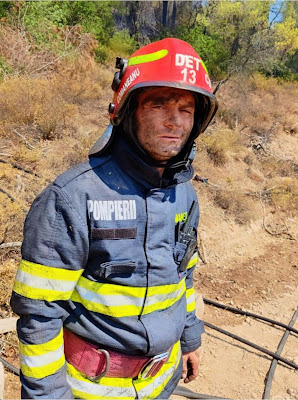 Ο Liviu είναι ένας από τους πάνω από 100 διασωθέντες πυροσβέστες που ξεκίνησαν την Παρασκευή σε μία από τις πιο σύνθετες διεθνείς αποστολές προκειμένου να υποστηρίξουν τους συναδέλφους του στην Ελλάδα.