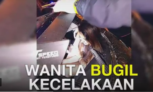 Kecelakaan Hebat Ini Semakin Heboh Dengan Di Temukannya Wanita Bugil Di Dalam Mobil