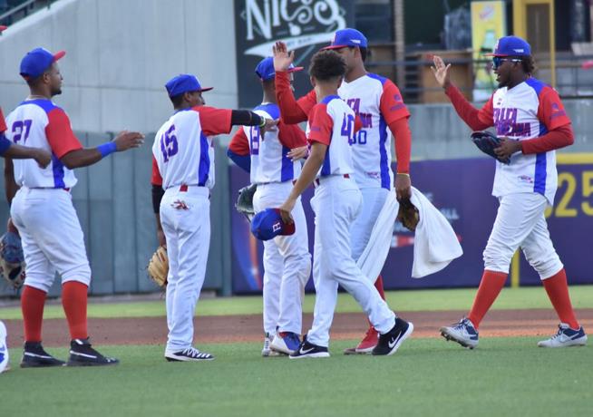 Dominicana blanquea 2-0 a República Checa en el Mundial de Béisbol U-23