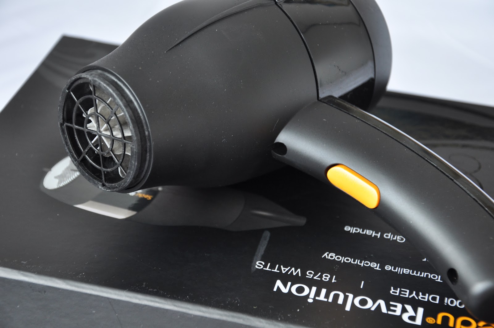 Sedu Revolution Pro Tourmaline Ionic 4000i Hair Dryer Min Make Up Table