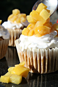 cinnamon apple cupcakes