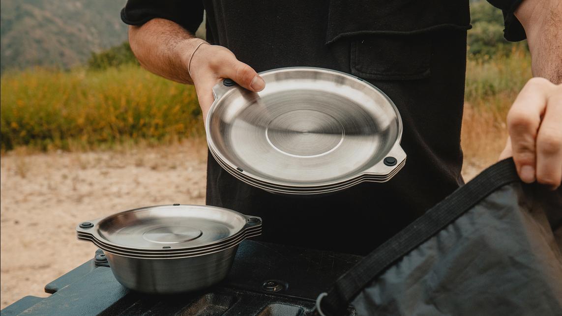 The Convenience and Charm of Magnetic Bowls, Plates, and Cutlery Sets