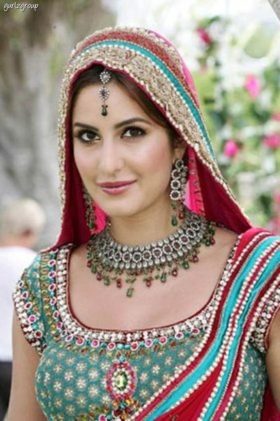 HD Wallpaper: Katrina Kaif Cute Wallpapers or Pictures