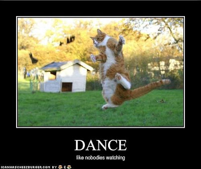 LOLCat Dance like nobody's watching