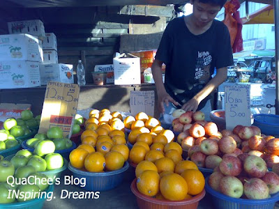 pasar malam, fruits - apple, orange, pear